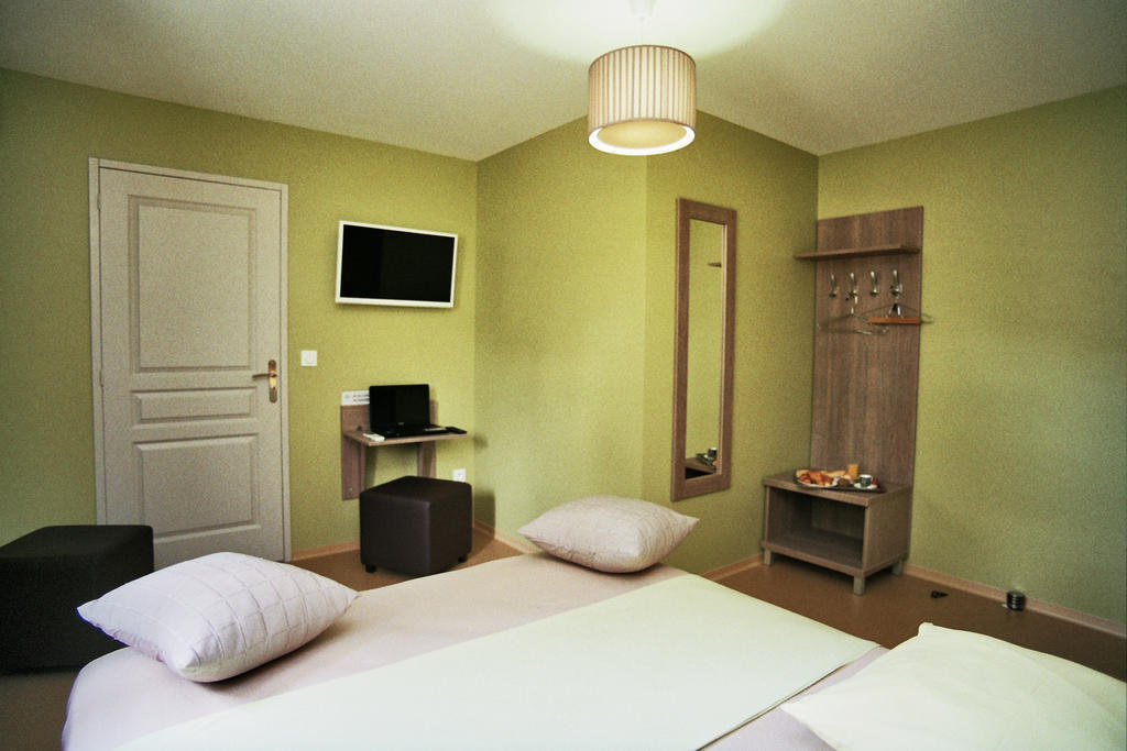 Hotel L'Anvia Bollène Szoba fotó